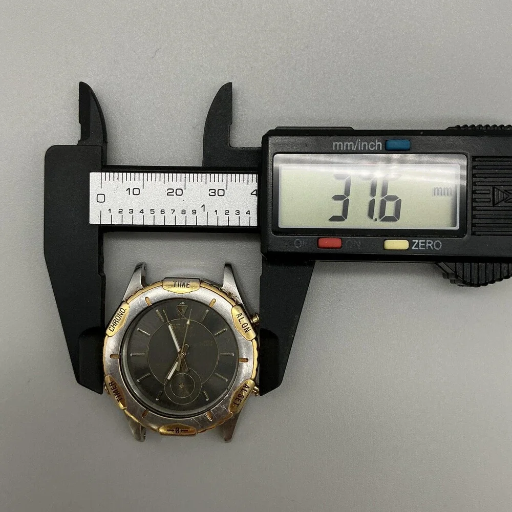 Seiko Men Watch 32mm Black Dial Two Tone Alarm Chrono 8V20 For Parts Not Running